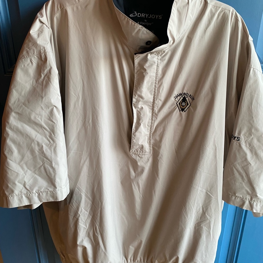 Men’s XL, DryJoys golf wind breaker